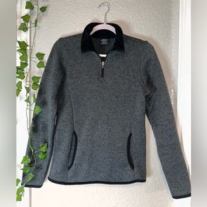 Charles River Apparel Grey Half Zip Jacket - Women’s Small